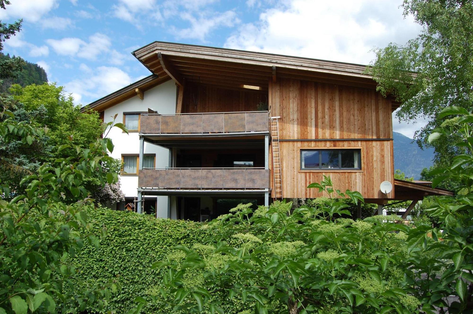 Haus Hager Bed and Breakfast Schlitters Exteriör bild